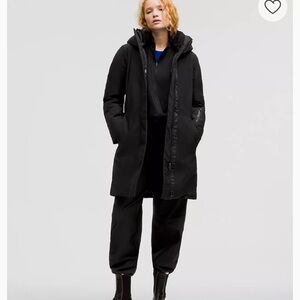 Lululemon black snow Parker jacket